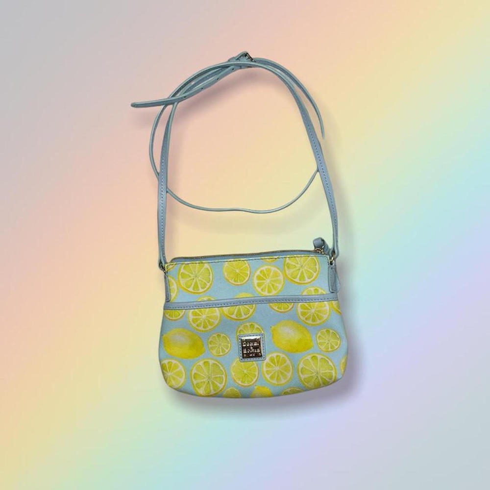 Lemon print Dooney and Bourke Crossbody purse